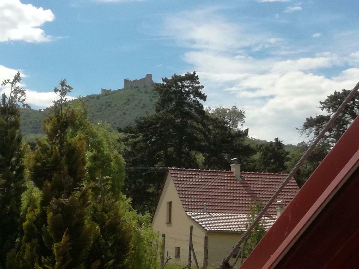 Penzion Nad Jezerem พาฟลอฟ ภายนอก รูปภาพ